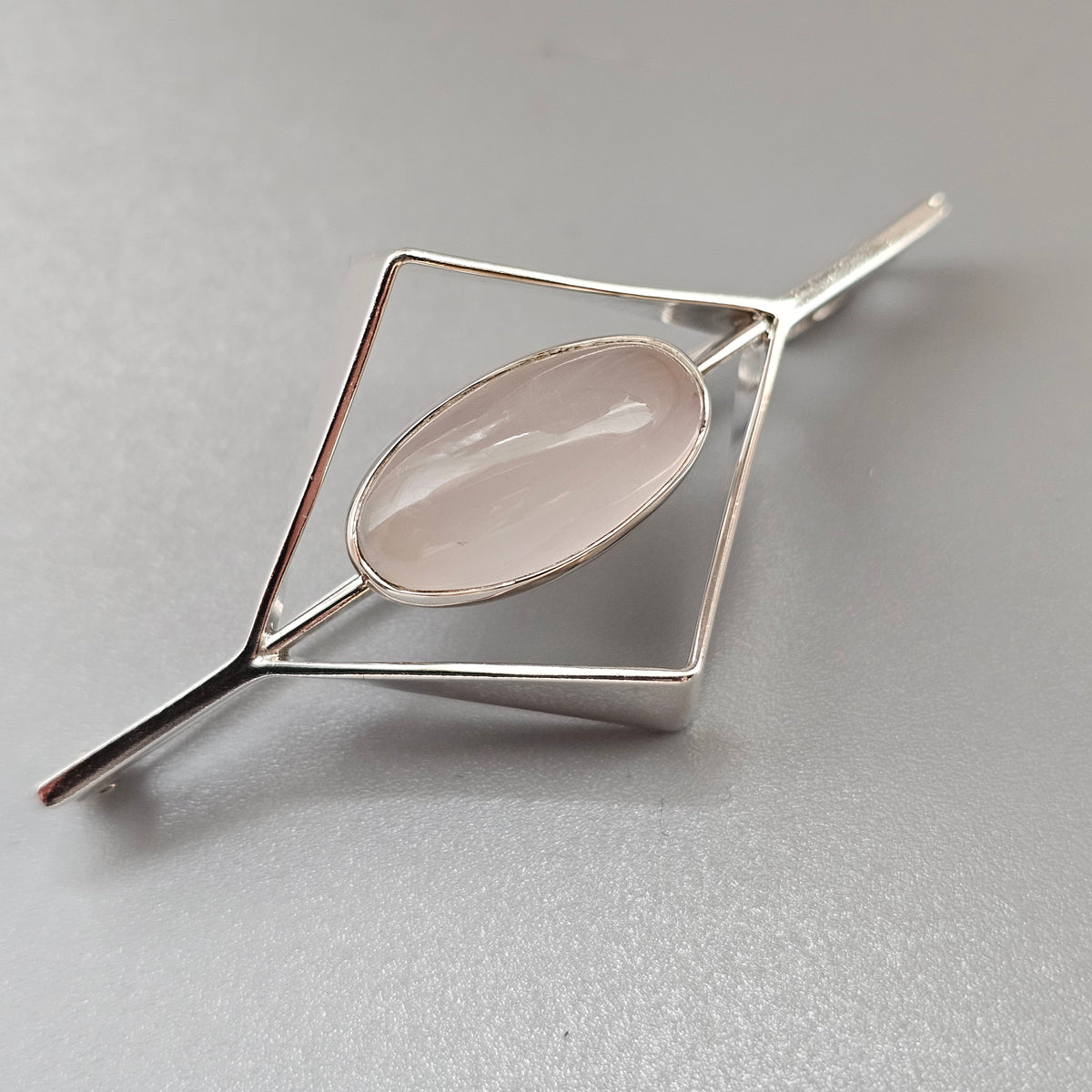 Vintage 1960s Kultaseppä Salovaara Finnish Silver Rose Quartz Modernist Brooch