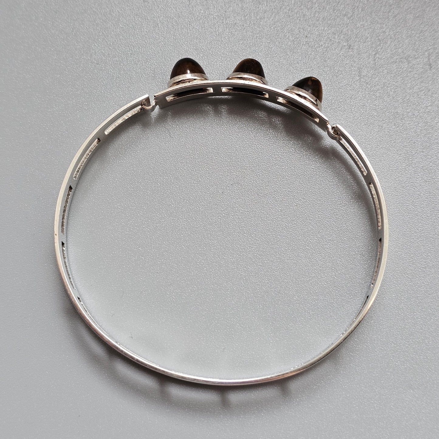 Vintage 1960s Turun Hopea Finnish Silver Tiger's Eye Modernist Bangle 1964