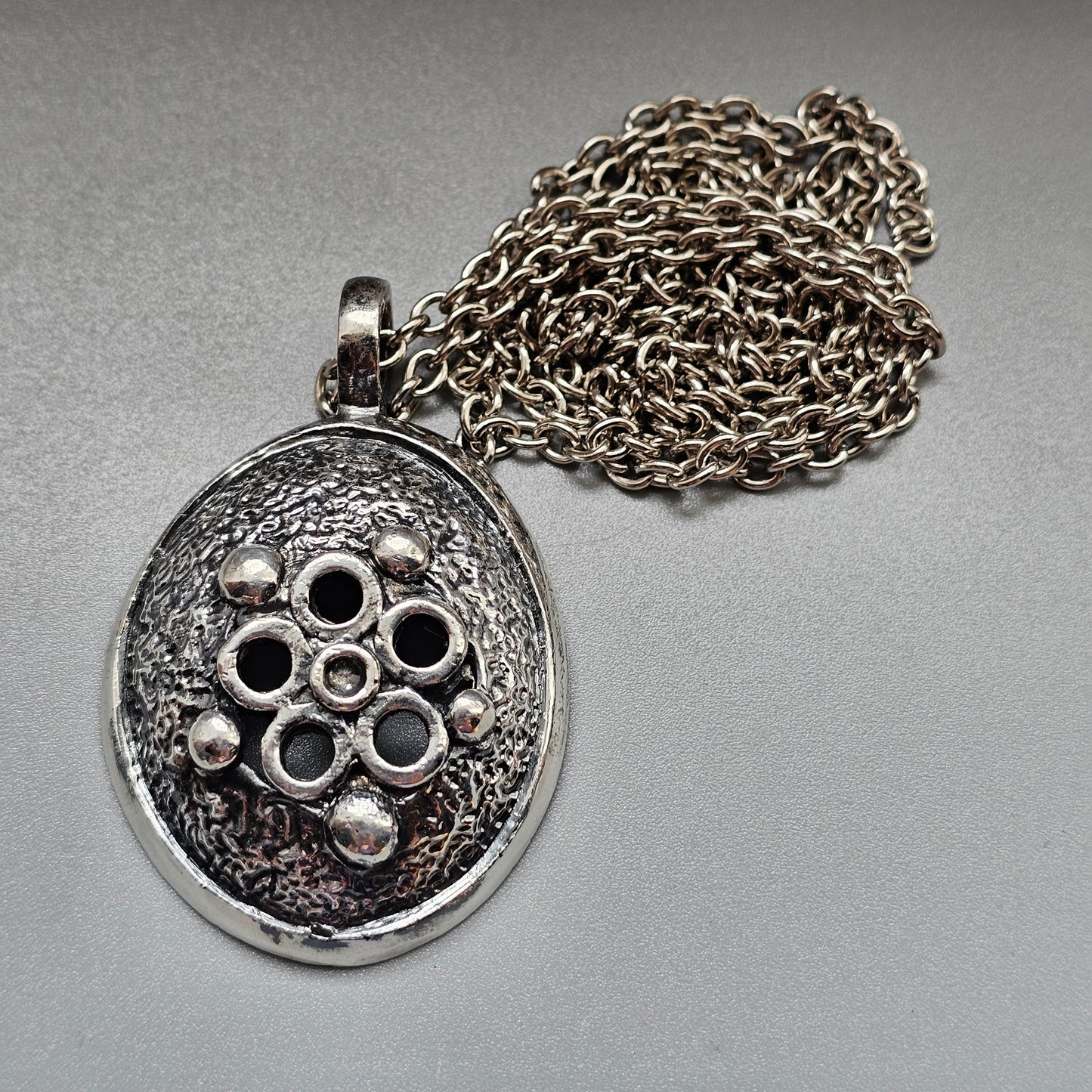 Vintage 1970s Finnish Floral Modernist Pewter Pendant Necklace