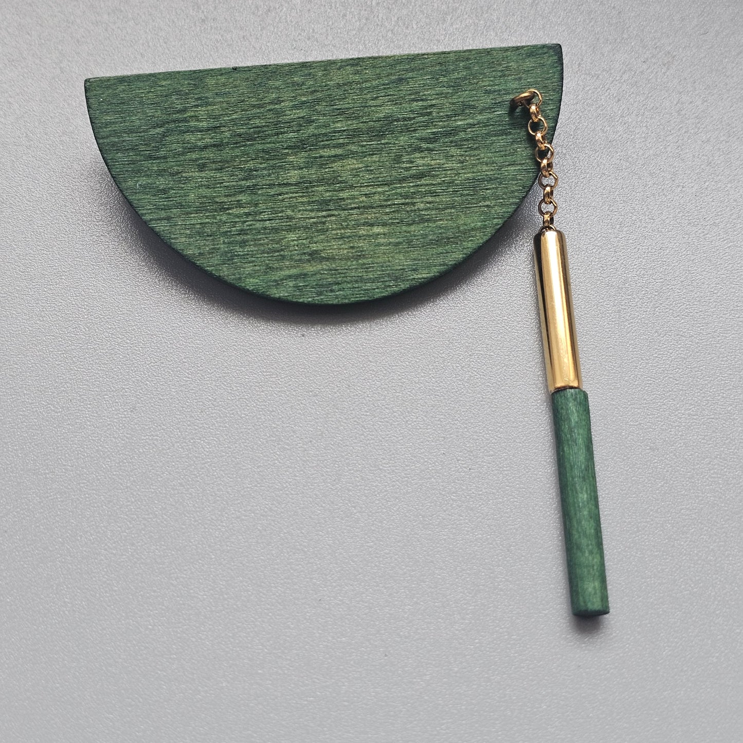 Vintage Aarikka Heiluri Pendulum Green Wooden Brooch Finland