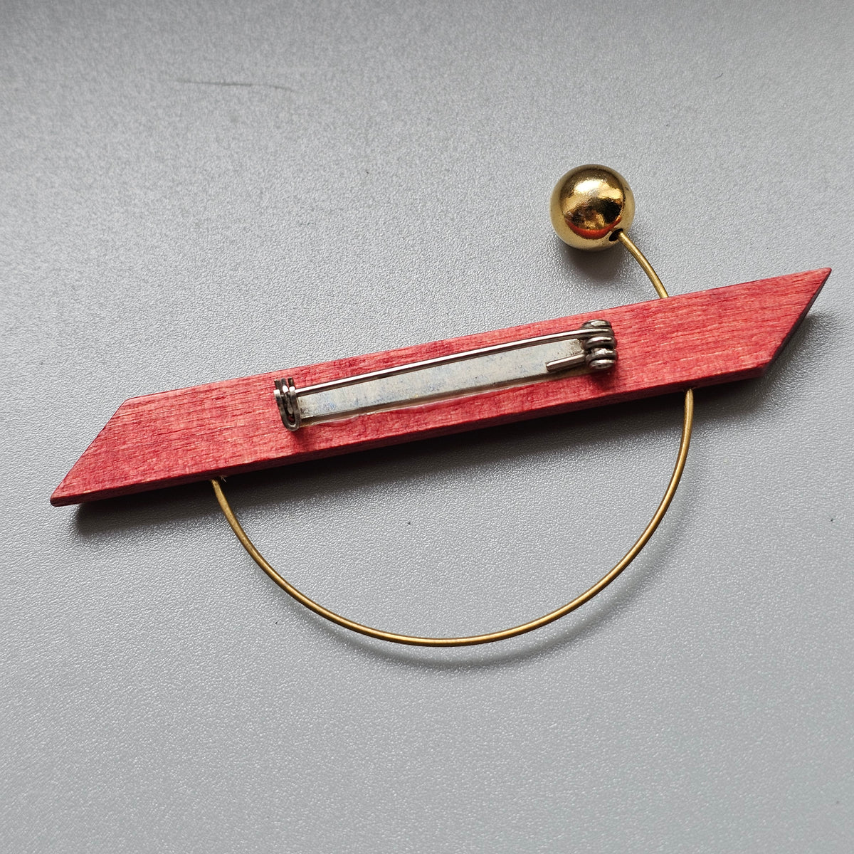Vintage 1990s Aarikka UFO Red Wooden Modernist Brooch Finland