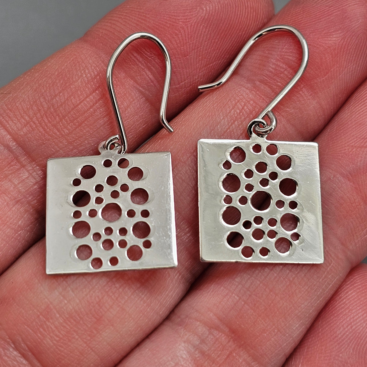 Finnish Liisa Vitali Pitsi Ants Trail Lace Sterling Silver Dangle Earrings