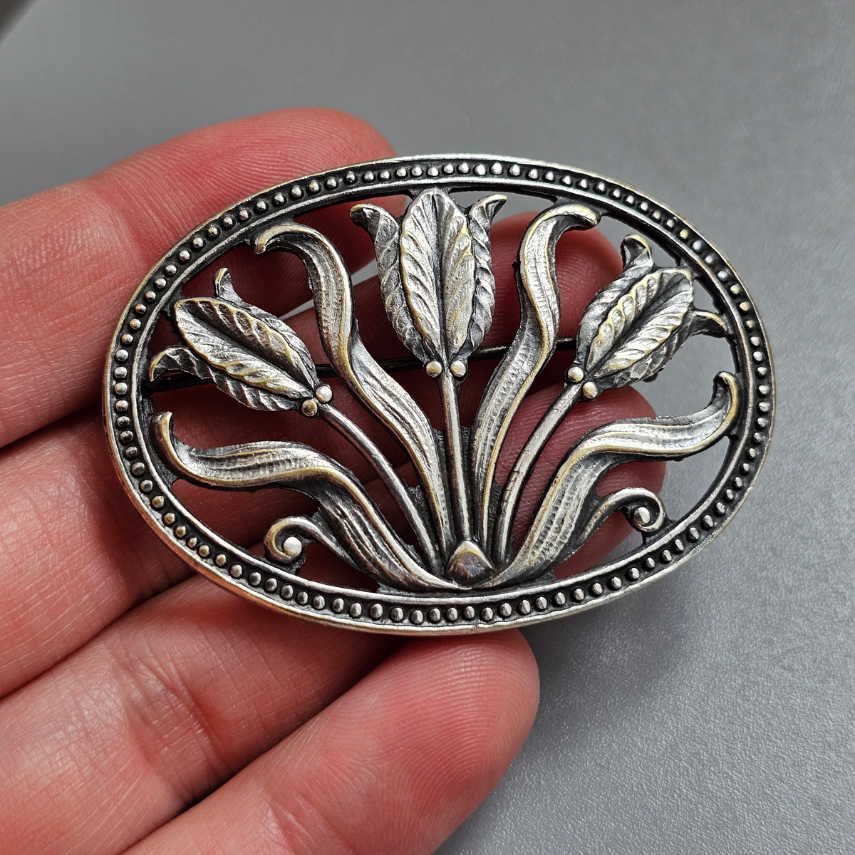 Vintage Art Nouveau Style Nordic Silver Tone Floral Brooch