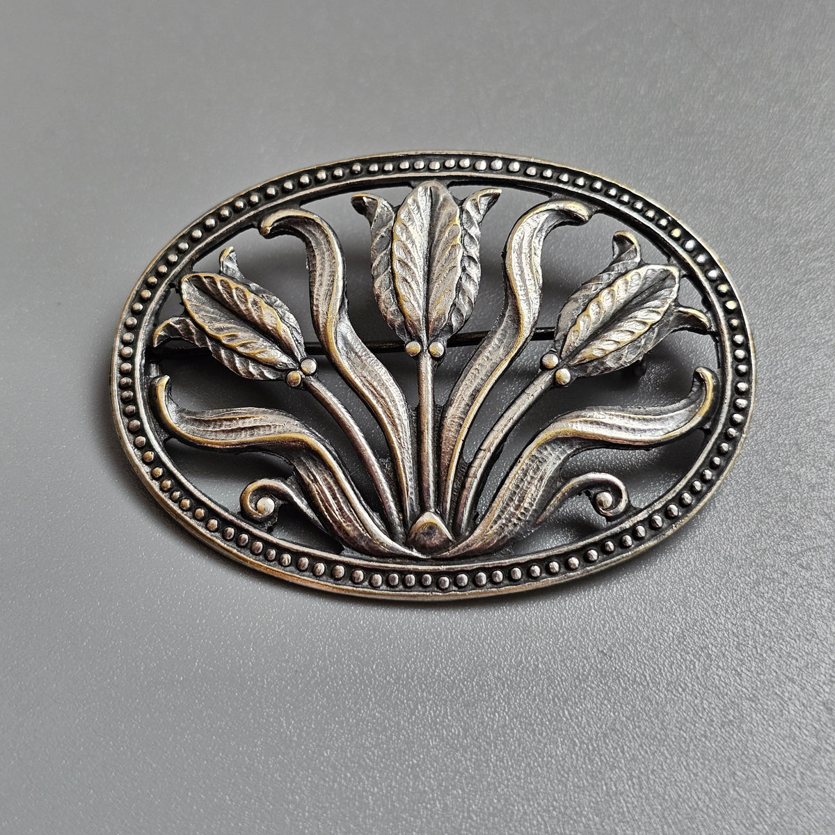 Vintage Art Nouveau Style Nordic Silver Tone Floral Brooch