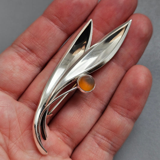 Vintage 60s Modernist Silver & Chalcedony Flower Brooch Elis Kauppi Kupittaan Kulta 1961
