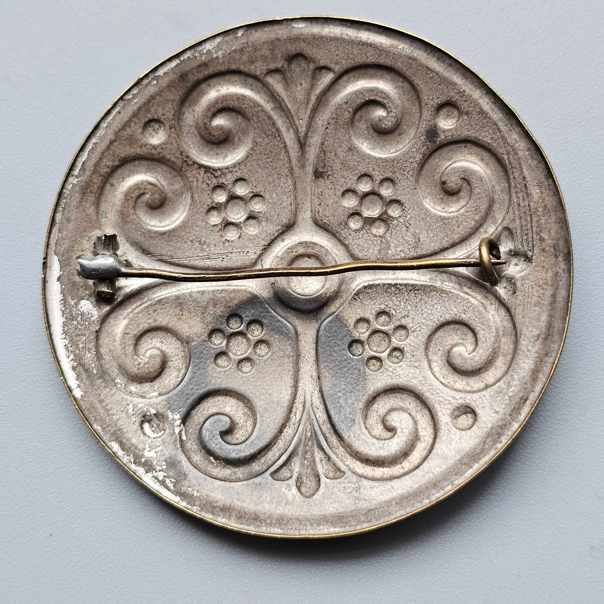 Vintage Nordic Folk Style Brass Tone Round Floral Cross Brooch