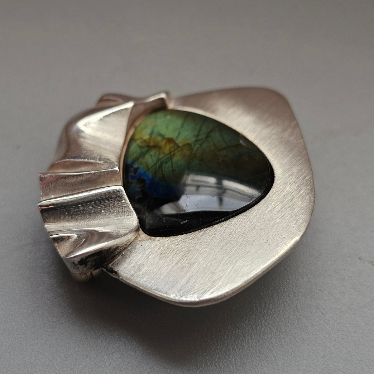 Vintage 1990s Kultacet Finnish Silver Spectrolite Avant Garde Brooch 1992