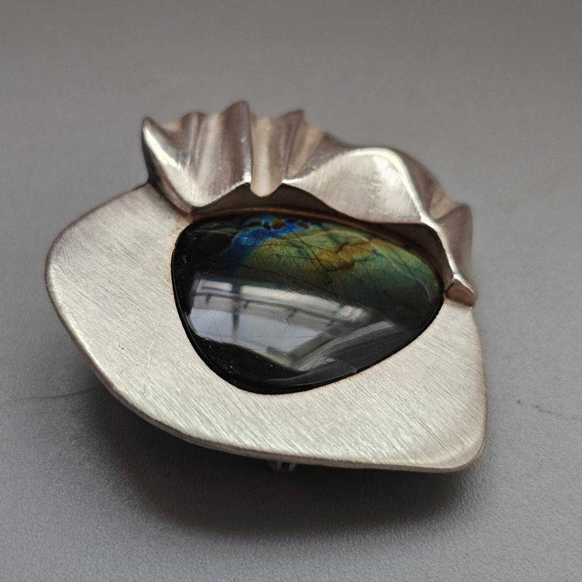 Vintage 1990s Kultacet Finnish Silver Spectrolite Avant Garde Brooch 1992
