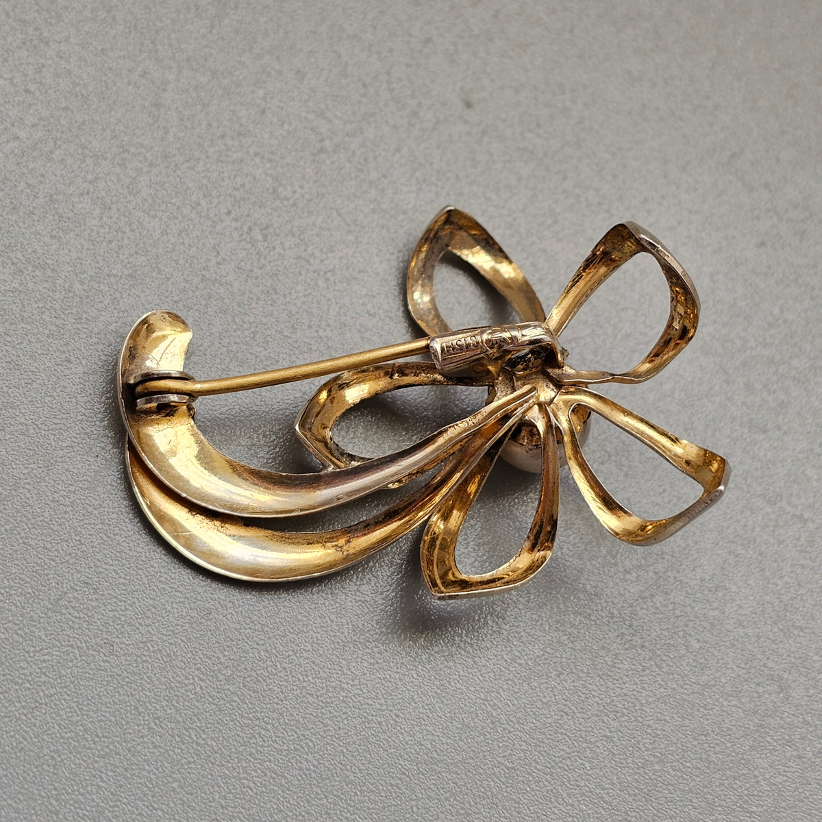 Vintage 1950s Elis Kauppi Kupittaan Kulta Gilt Silver Faux Pearl Flower Brooch