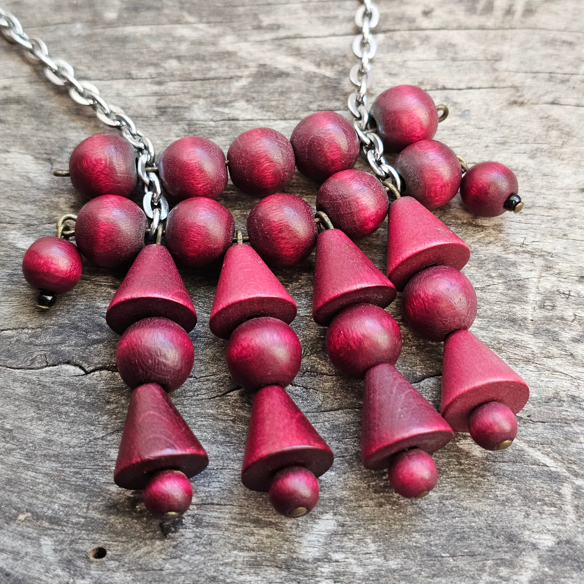 Vintage 1970s Ibero Finland Burgundy Red Wooden Bead Dangle Necklace