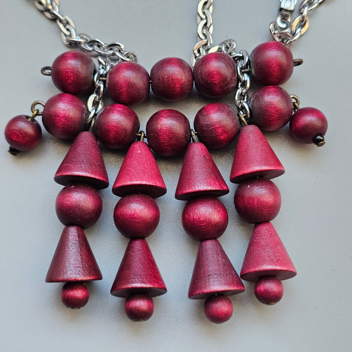 Vintage 1970s Ibero Finland Burgundy Red Wooden Bead Dangle Necklace