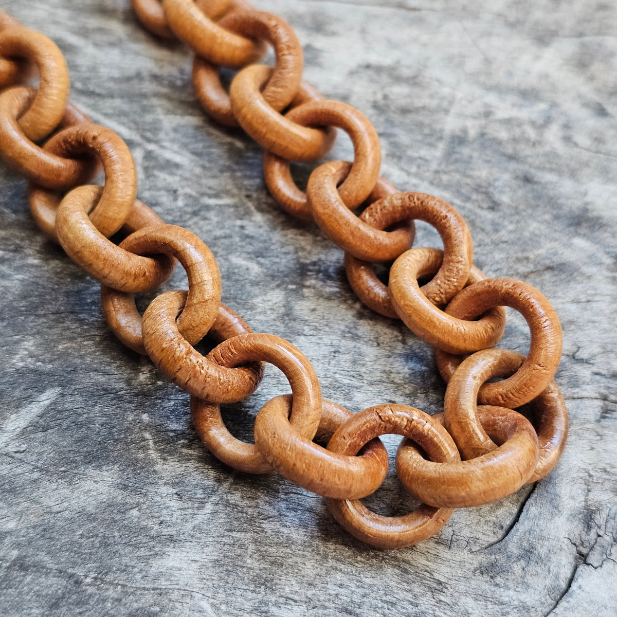 Vintage Carved Interlocking Lacquered Wooden Chain Necklace