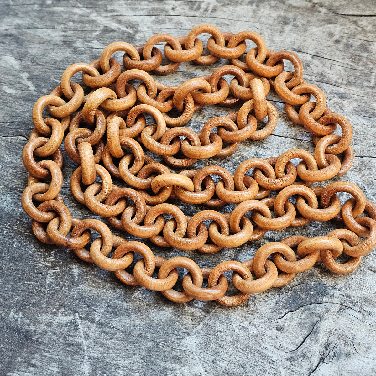 Vintage Carved Interlocking Lacquered Wooden Chain Necklace