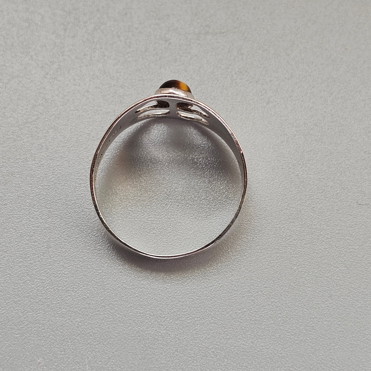Vintage 1960s Turun Hopea Finnish Silver Tiger's Eye Clover Ring 1962