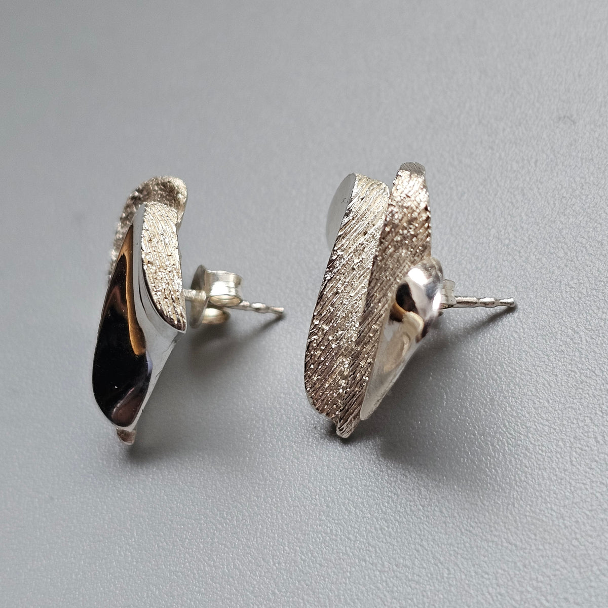 Vintage Riitta Hakala Tammen Koru Finnish Sterling Silver Stud Earrings
