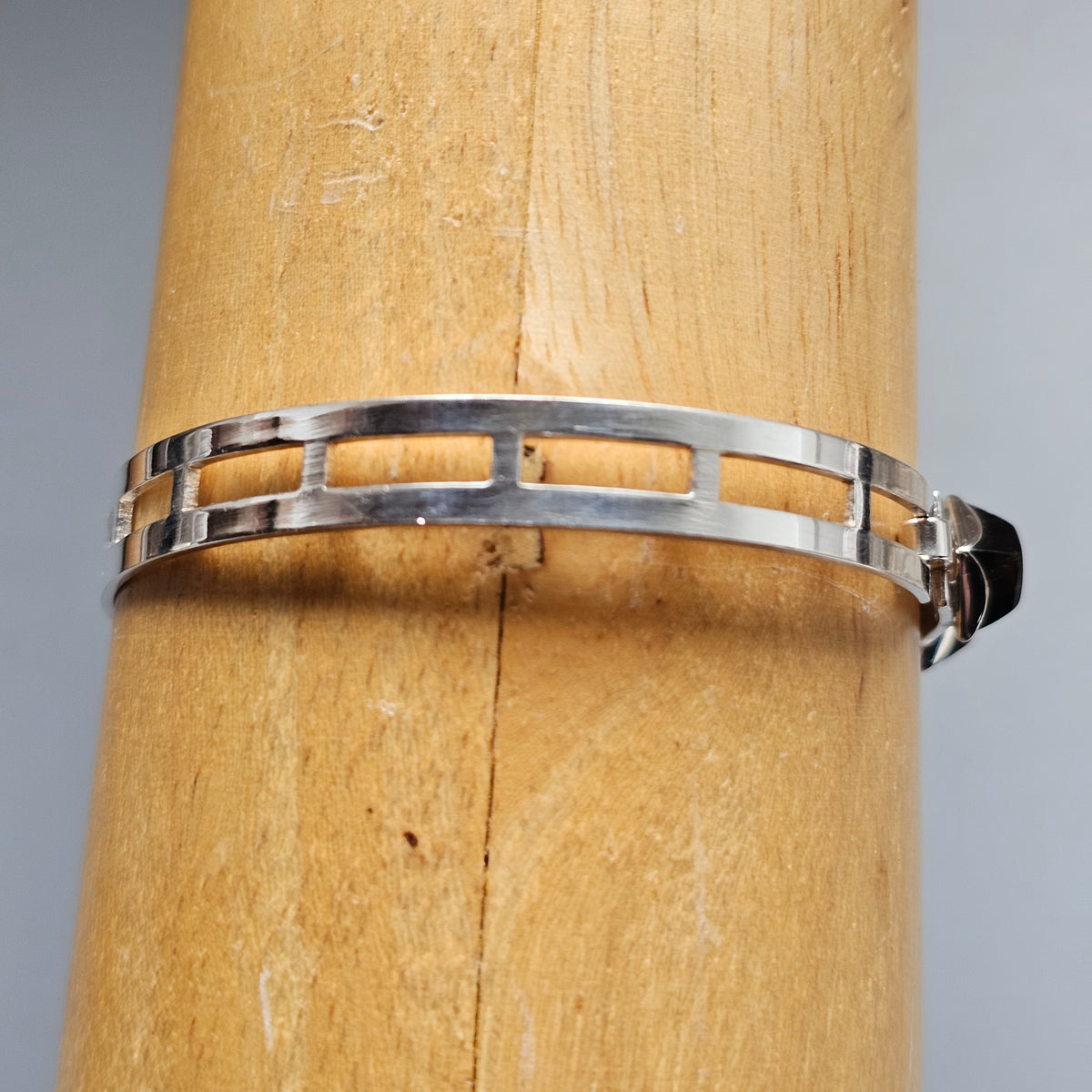 Vintage 1960s Turun Hopea Finnish Silver Smoky Quartz Modernist Bangle 1966