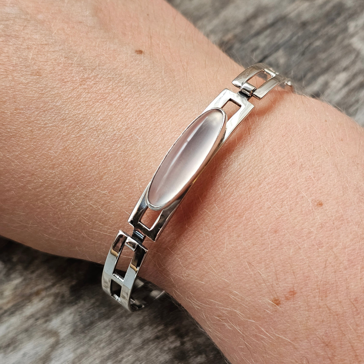 Vintage 1960s Turun Hopea Finnish Silver Rose Quartz Modernist Bracelet 1962