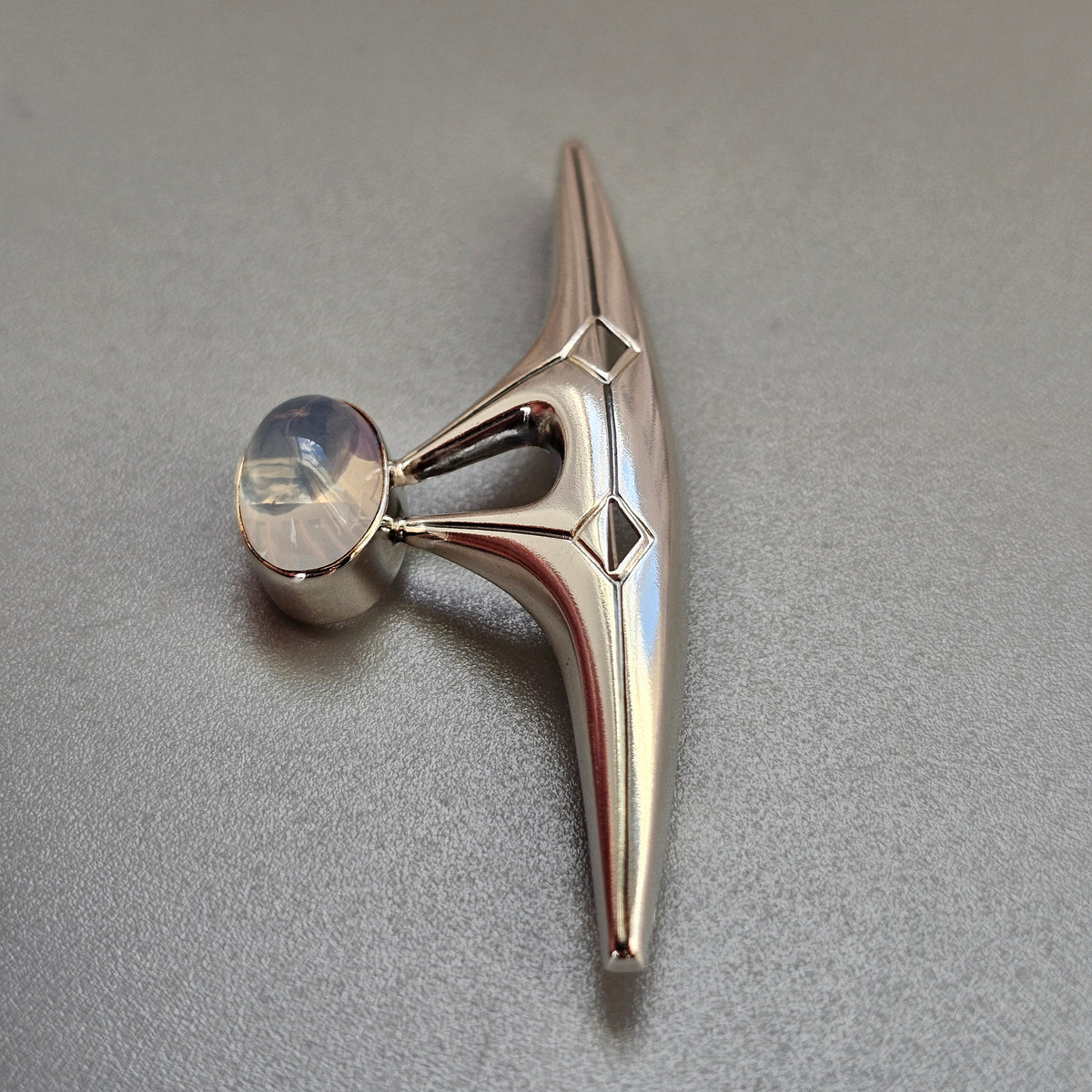 Vintage 1950s Elis Kauppi Finnish Silver Chalcedony Modernist Brooch 1959