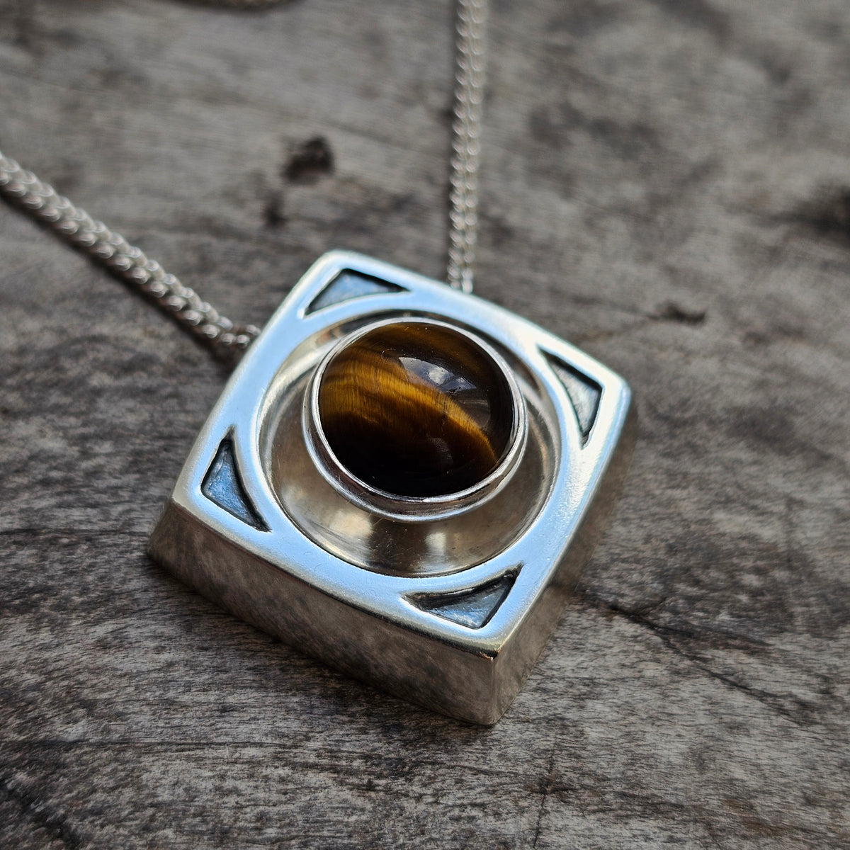 Vintage 1960s 1970s Martti Viikinniemi Finnish Silver Tiger's Eye Necklace