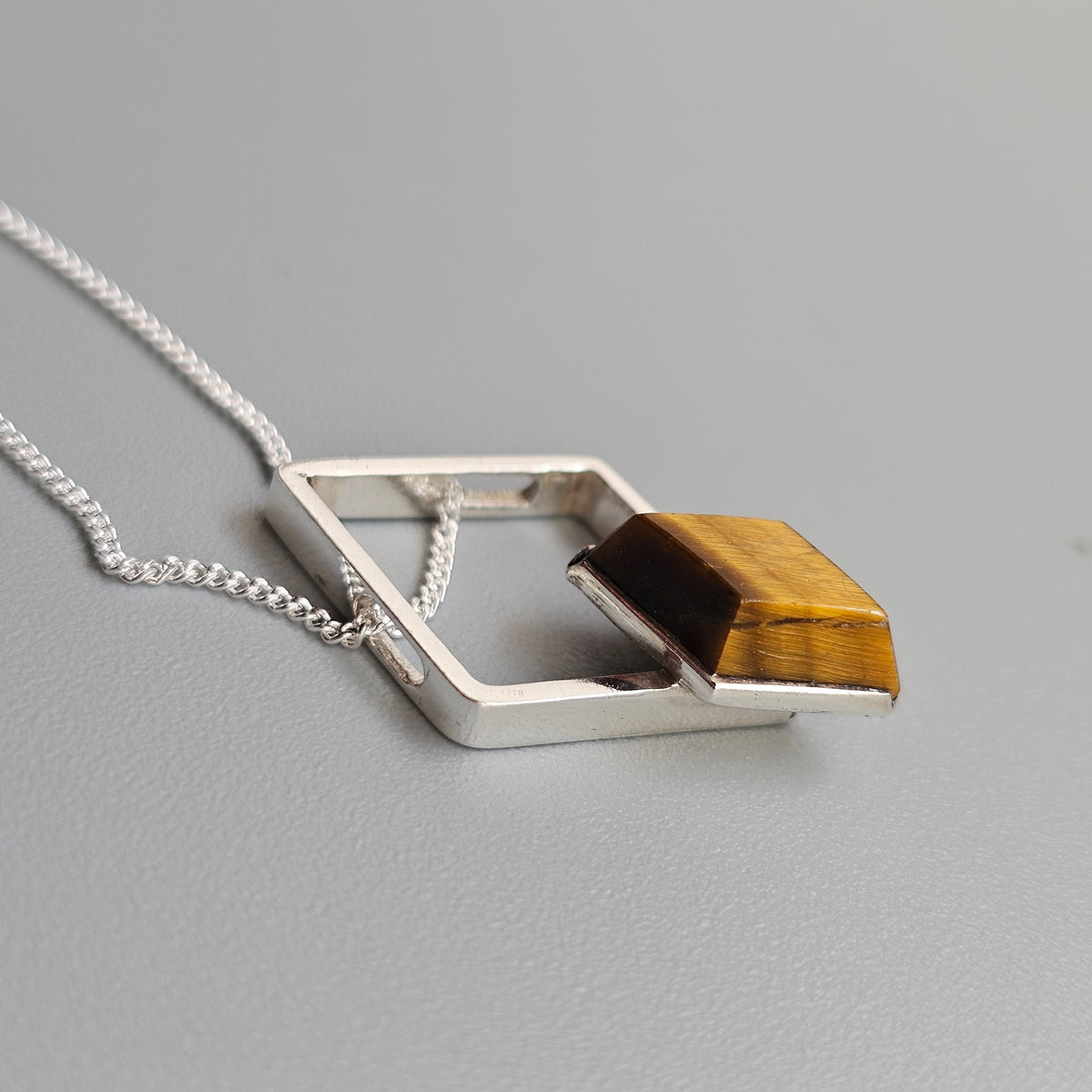 Vintage Martti Viikinniemi Finnish Silver Tiger's Eye Geometric Necklace
