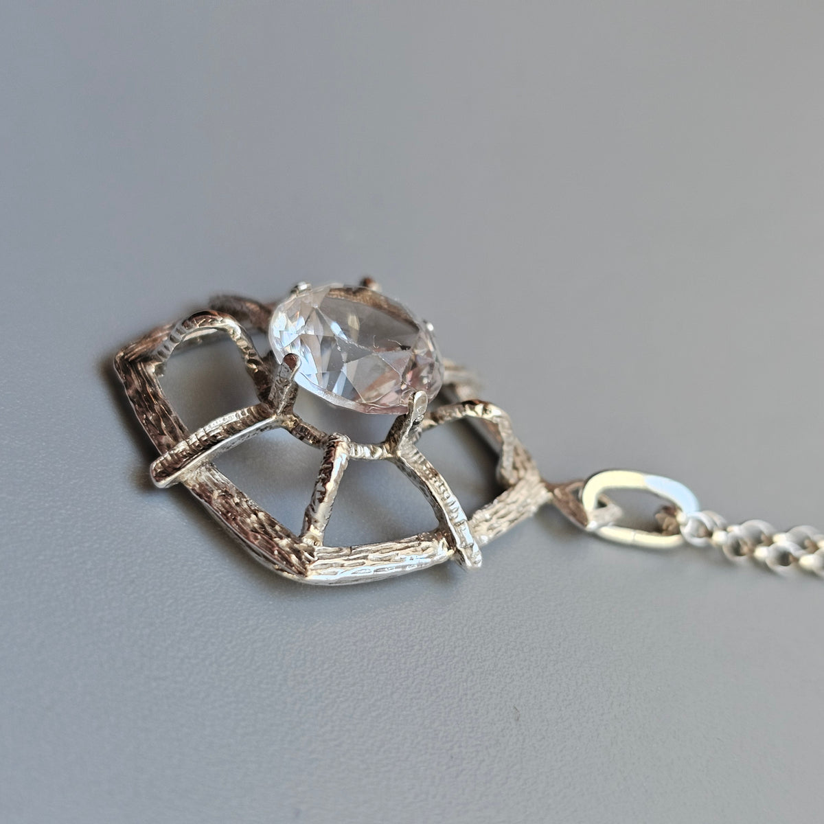 Vintage Finnish Modernist Silver Synthetic Spinel Necklace by Pekka Aulin Turkukorut