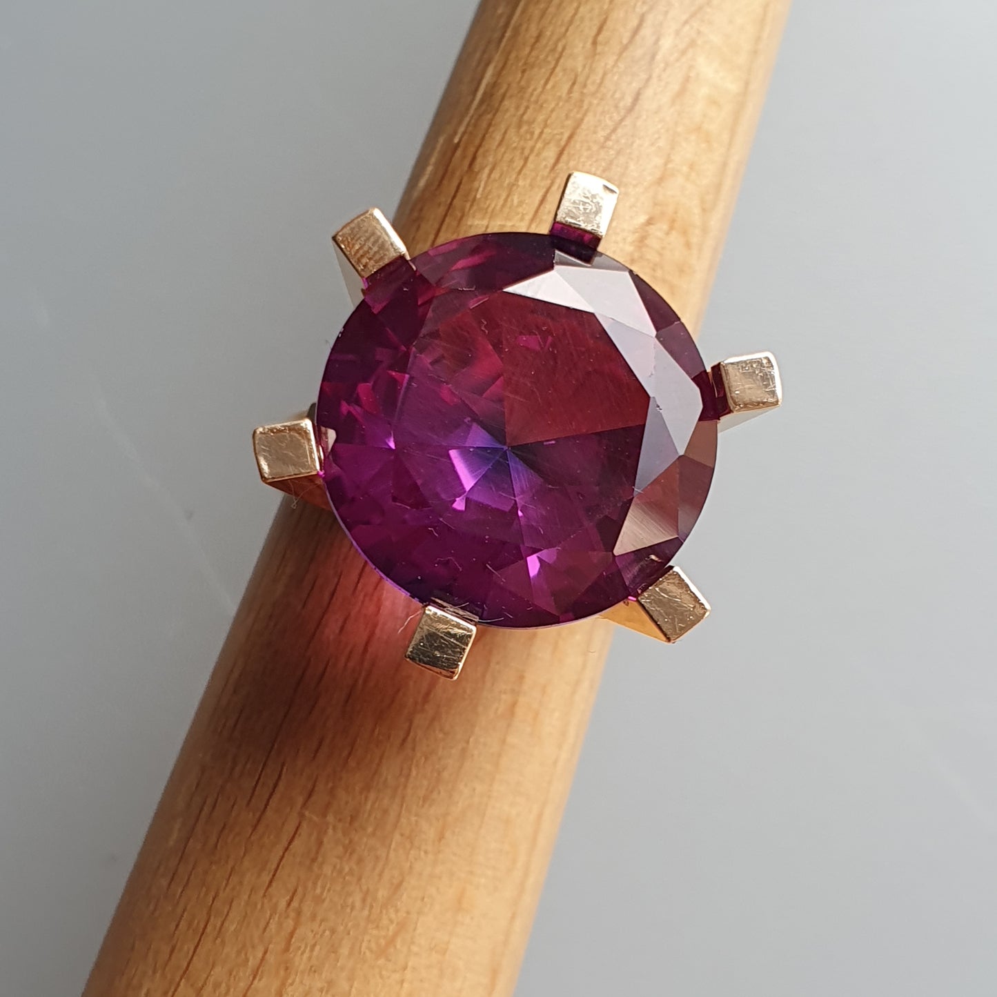Vintage Danish Modernist 14ct & Lab-Created Alexandrite Ring by Erik S. Cohn-Pålsson - Copenhagen