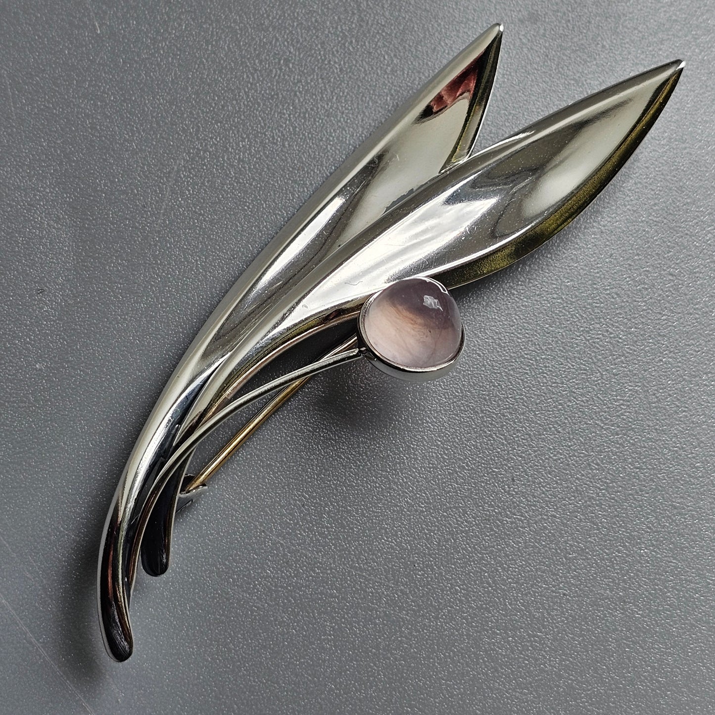 1960s Vintage Modernist Silver Rose Quartz Flower Brooch by Elis Kauppi for Kupittaan Kulta 1960