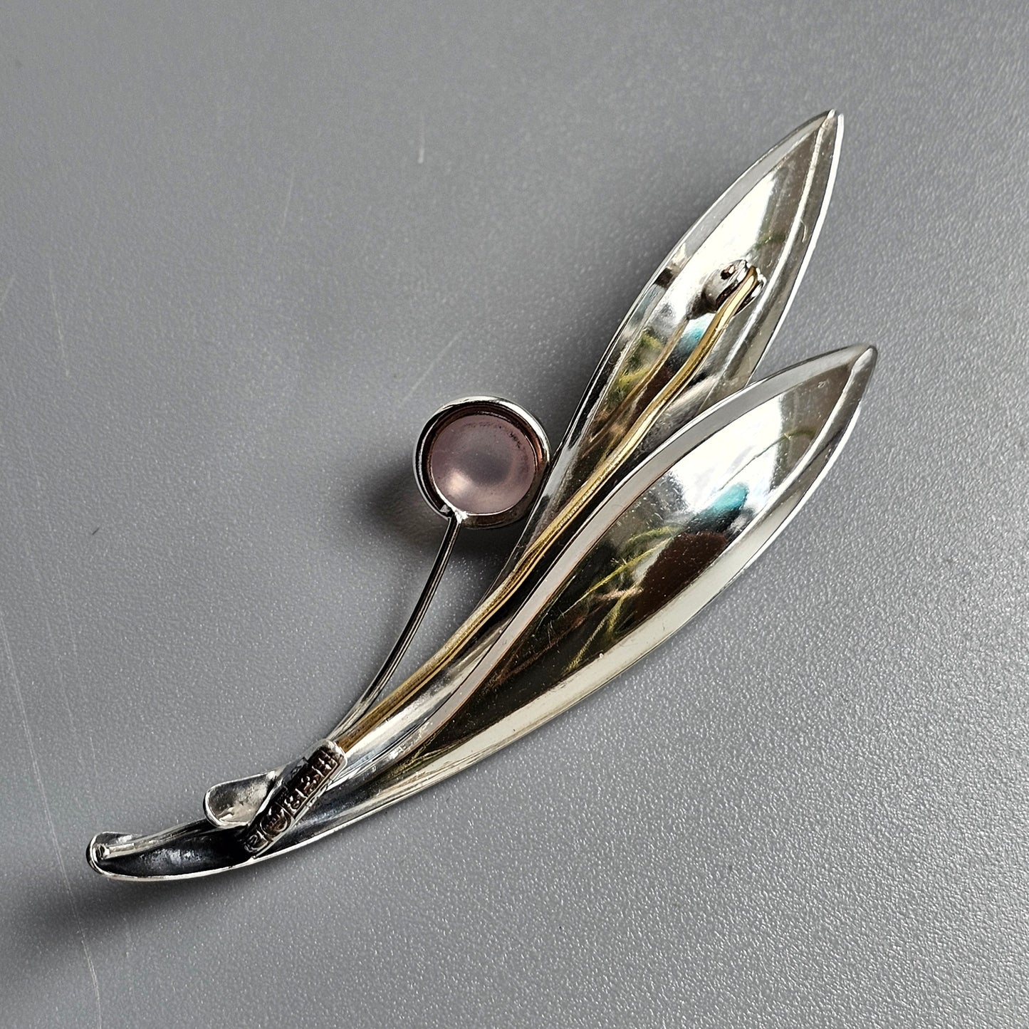 1960s Vintage Modernist Silver Rose Quartz Flower Brooch by Elis Kauppi for Kupittaan Kulta 1960