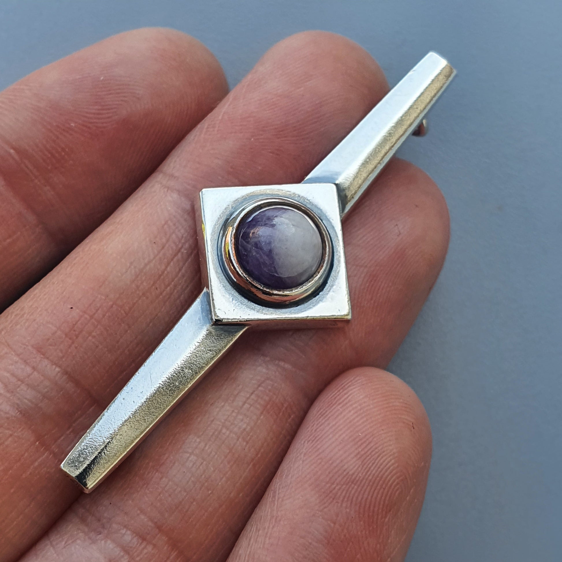 Modernist 1960s Silver & Amethyst Brooch by Kalevala Koru - Brooches & Lapel Pins