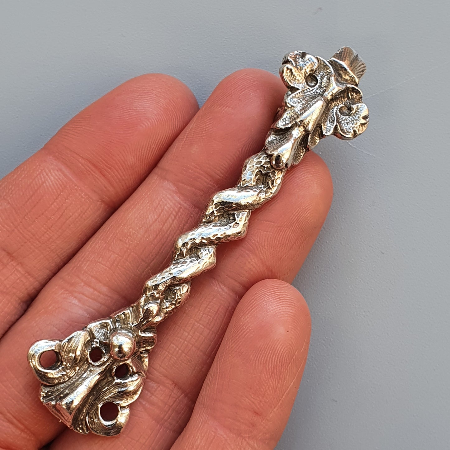 Antique Twisted Rope Silver Bar Brooch